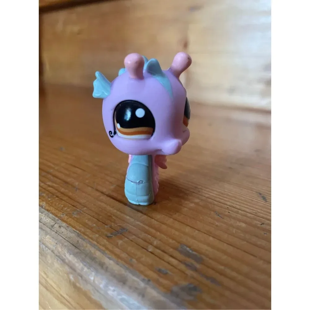 Hasbro Littlest Pet Shop Seahorse #1115.